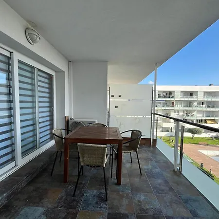 Apartment Con Piscina En Roses